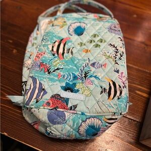 Vera bradley fish lunch box
